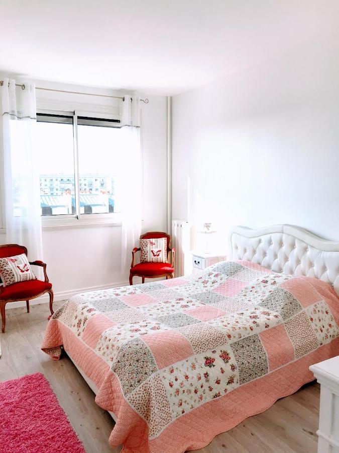Eiffel Tower Penthouse Apartment Paris Exterior photo
