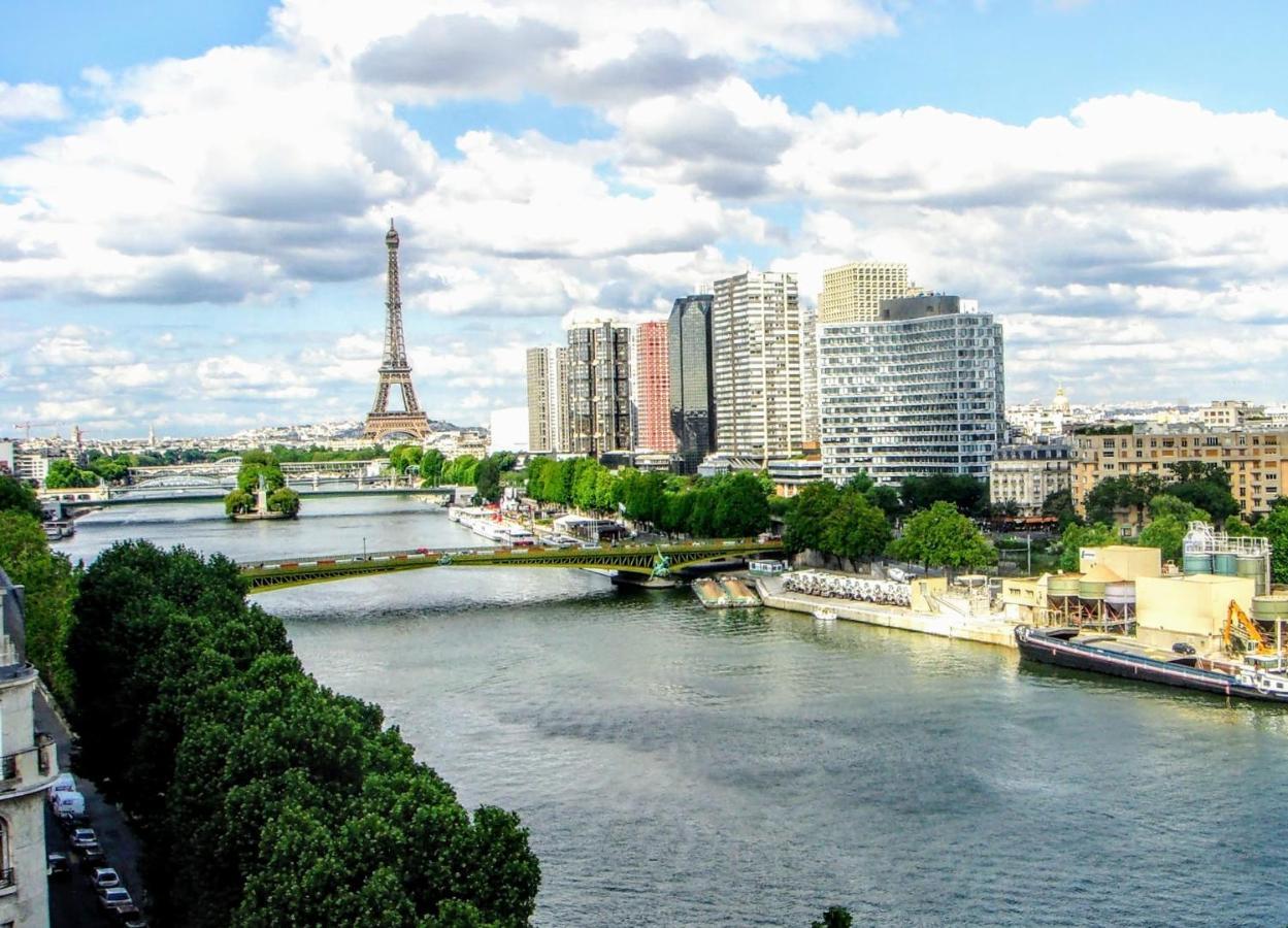 Eiffel Tower Penthouse Apartment Paris Exterior photo